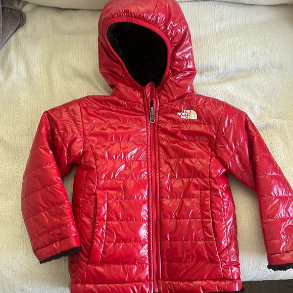 The North Face Hooded Reversible Puffer Jacket 4T - Picture 1 of 8